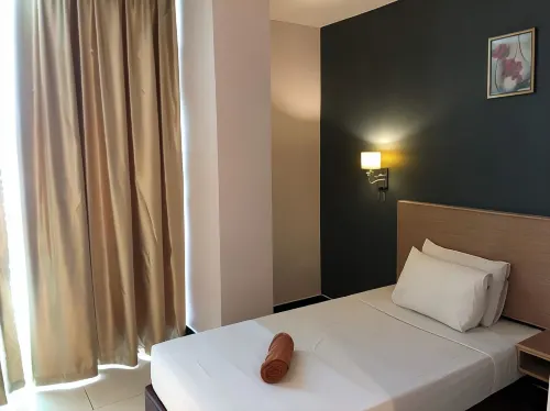 The Room Hotel Номера Photos