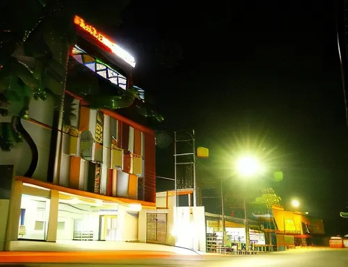 Front One Hotel Tulungagung Eksterior Photos