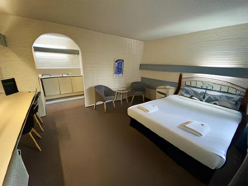Mahogany Motel Photos