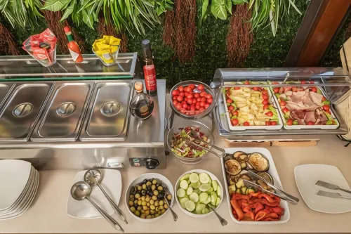 Cosmopolita Hotel Rome, Tapestry Collection by Hilton Dining Photos