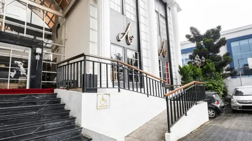 Amaroossa Royal Bogor Exterior Photos