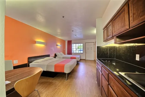 Motel 6 Edinburg, TX Featured Photos