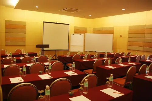 Ritz Garden Hotel Manjung Business Photos