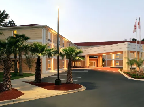 Tryp by Wyndham Tallahassee North I-10 Capital Circle Featured Photos