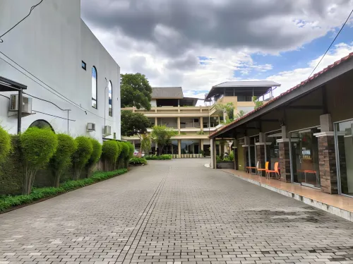 Catur Putra Hotel Magelang Dekat Hotel Photos
