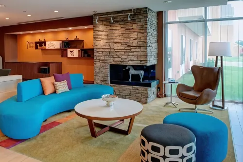 Fairfield Inn & Suites Detroit Troy Photos