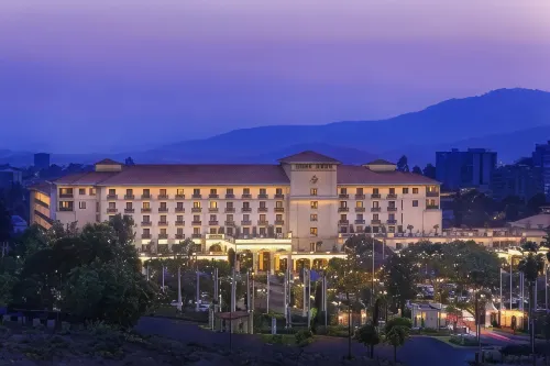 Sheraton Addis, a Luxury Collection Hotel, Addis Ababa Ulkopuoli Photos