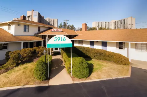Budget Host Alexandria Exterior Photos