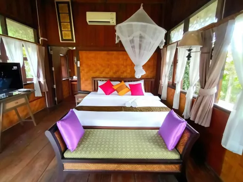 Vimarnkiri Resort Photos
