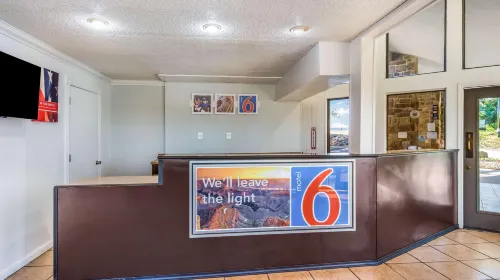 Motel 6 Hot Springs, AR Public Areas Photos