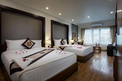 Khách Sạn và Spa Splendid Star Grand Phòng Photos