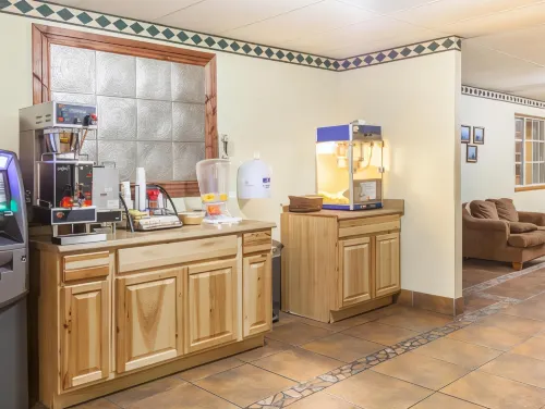 Ramada by Wyndham Williams/Grand Canyon Area Restauration Photos