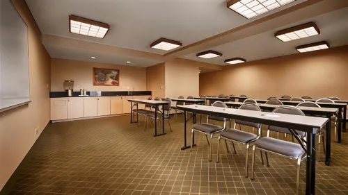 Best Western Norwalk Inn Geschäftseinrichtungen Photos