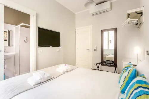 AmoRoma Suite Photos