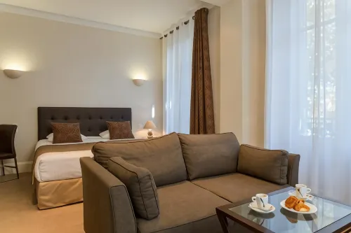 Hôtel les Nations the Originals Boutique Vichy Rooms Photos