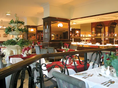 Britannia Hotel Coventry Restauration Photos