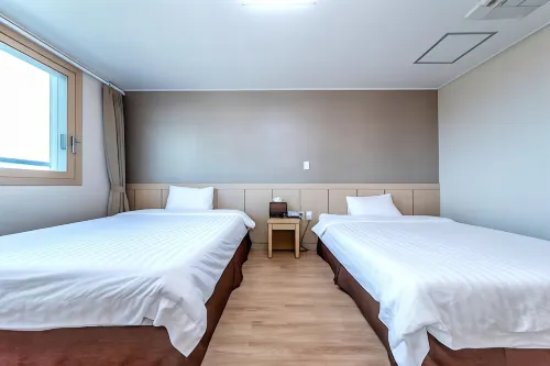 Jungmoon City Hotel & J-Hill Hotel Phòng Photos