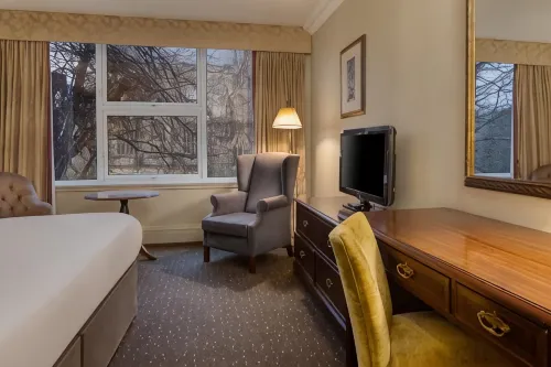 Winchester Wessex Hotel by Sunday Photos