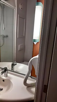 Hôtel Ibis Dinant Photos