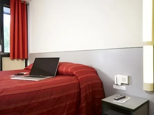 Hôtel Première Classe Melun Photos