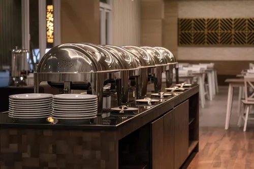 Novena Hotel Makanan Photos