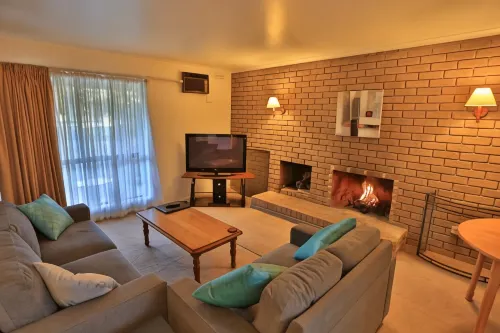 Mountain View Motor Inn & Holiday Lodges Photos