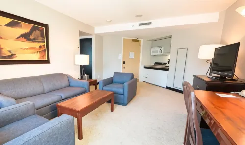 Rosedale on Robson Suite Hotel Photos