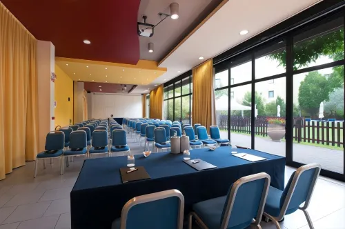 Hotel Parma & Congressi Business Photos