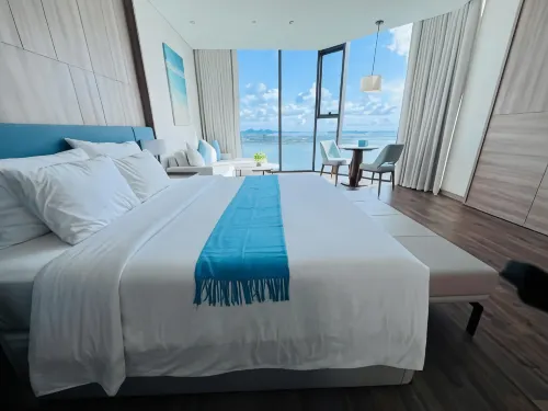 A La Carte Residence  HaLong Bay - High Floor and Bay View Photos