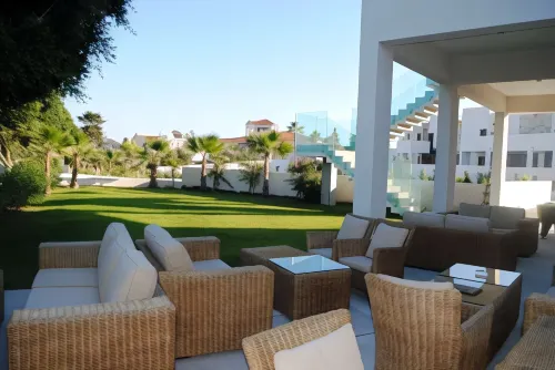 Amphora Hotel & Suites Общественные зоны Photos