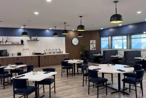 Ramada by Wyndham London Restauration Photos