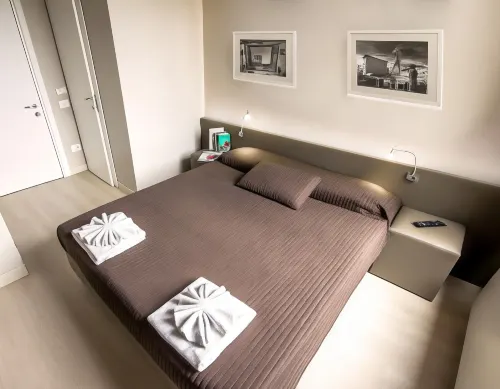 Plus Florence Rooms Photos