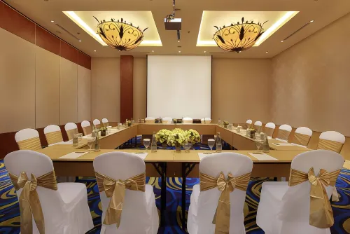 Sens Hotel  Spa + Conference Ubud Town Centre Business Facilities Photos