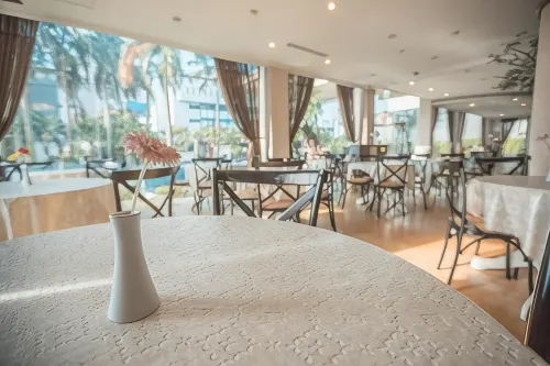 Hotel Bulevar Tanjung Duren Jakarta Makanan Photos