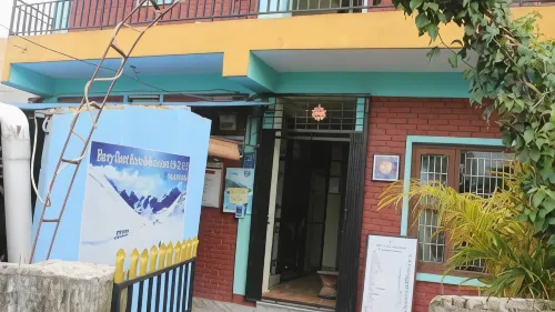 Harry Guest House & Restaurant Eksterior Photos