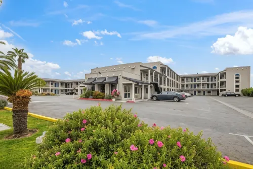 Americas Best Value Inn Milpitas/Silicon Valley Exterior Photos