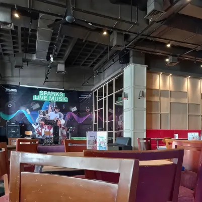 Sparks Life Jakarta, ARTOTEL Curated Makanan Photos