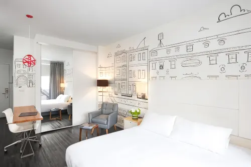 NU Hotel Huoneet Photos