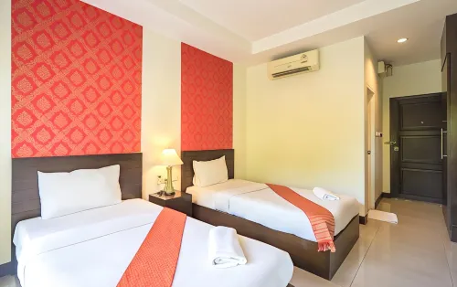 Suphan Lake Hometel Zimmer Photos