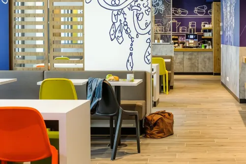 Ibis Budget Frankfurt City Ost Restauration Photos