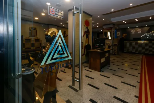 Turquoise Pyramids & Grand Egyptian Museum View Hotel Public Areas Photos
