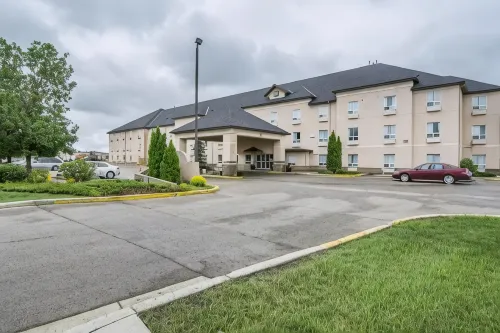 Quality Inn & Suites Yorkton Eksterior Photos