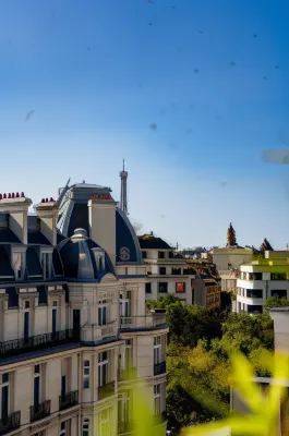 Warwick Champs-Elysées Paris À proximité de l'hôtel Photos