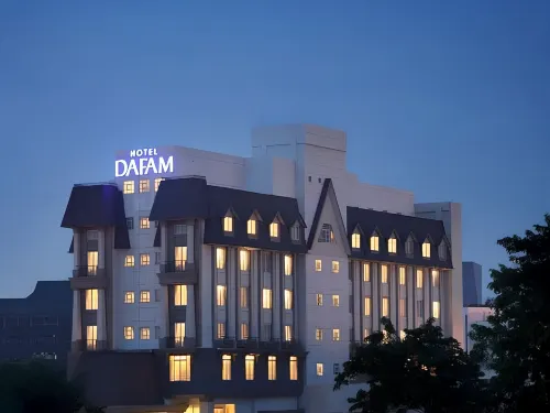 Hotel Dafam Semarang Empfohlen Photos