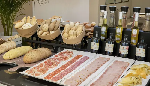 NH Avenida Jerez Dining Photos