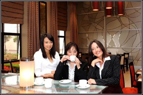 Mondior at Emperors Palace Restauration Photos