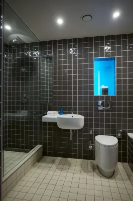 Clayton Hotel Chiswick Camere Photos