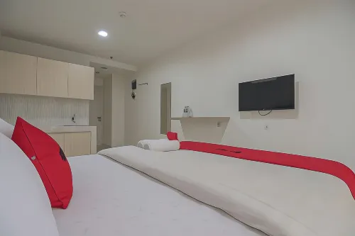 RedDoorz Apartment @ Sentul Tower Kamar Photos