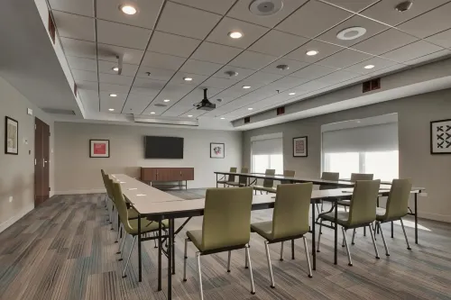 Holiday Inn Express & Suites Aurora - Naperville Espaces Affaires Photos