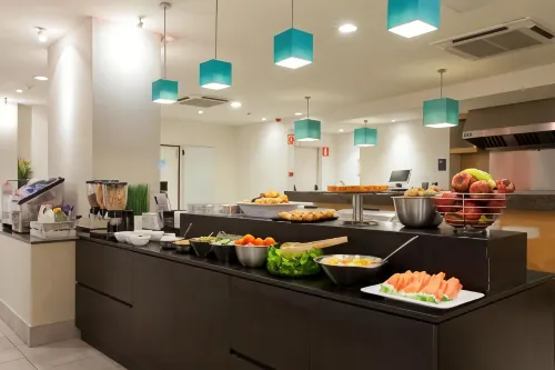 Hotel Sagrada Familia Питание Photos
